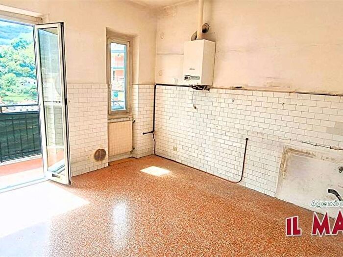 Appartamento con 6 locali in affitto in Via Villa Berrone, Centro, Campomorone