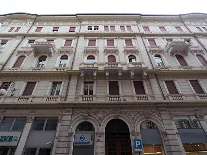 Appartamento trilocale in affitto in Borgo Teresiano, Trieste