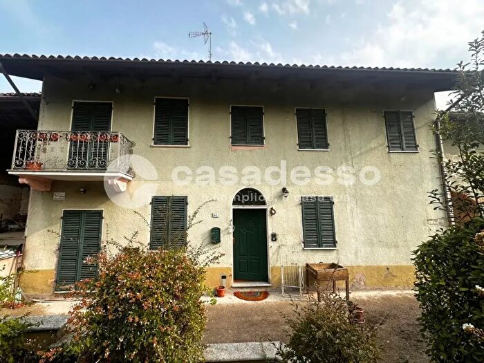 Casa con 5 locali in vendita in Strada San Grisante, Crescentino