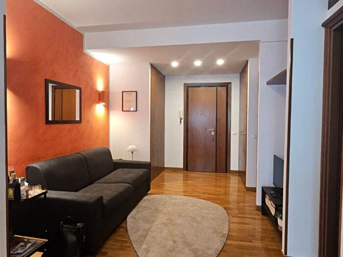 Appartamento trilocale in affitto in Via di Donna Olimpia, Monteverde Vecchio, Roma