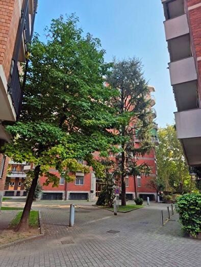 Appartamento bilocale in affitto in Via Negroli, Argonne Corsica, Milano