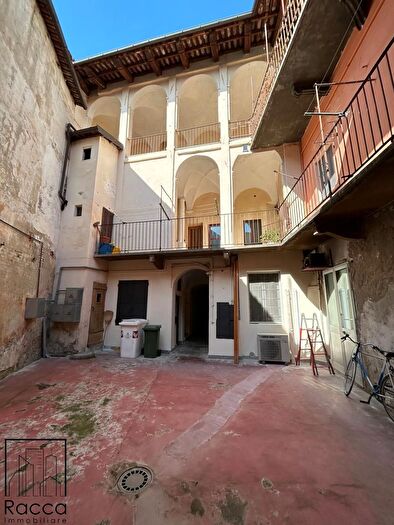 Appartamento quadrilocale in vendita in Roma, Bene Vagienna