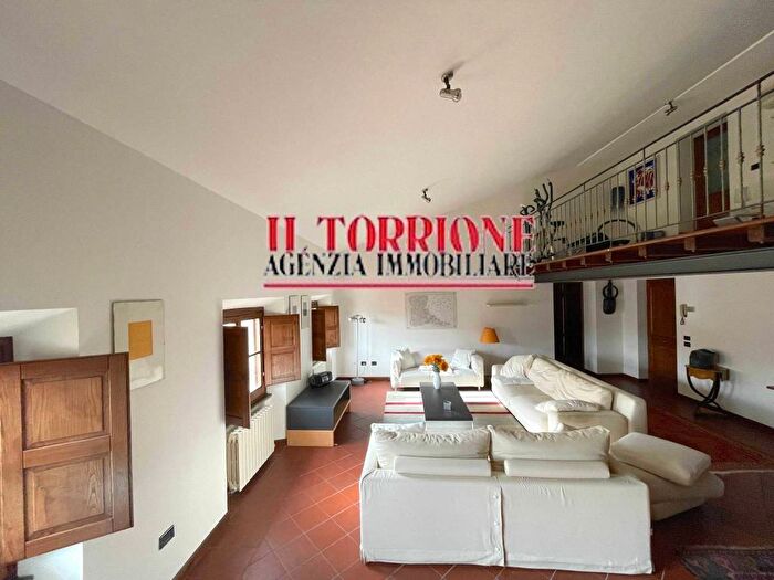 Appartamento con 6 locali in affitto in Via Giuseppe Mazzini, Borgo A Buggiano, Buggiano