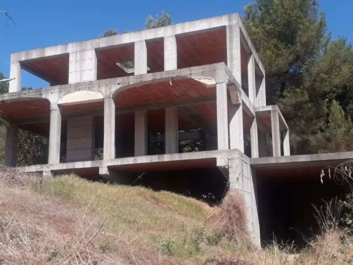 Casa quadrilocale in vendita in Albenga