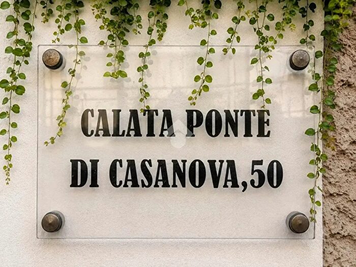 Appartamento monolocale in vendita in Calata Ponte di Casanova, Napoli