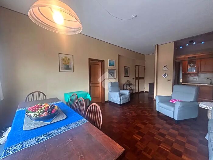 Appartamento trilocale in vendita in Viale Romagna, Cervia