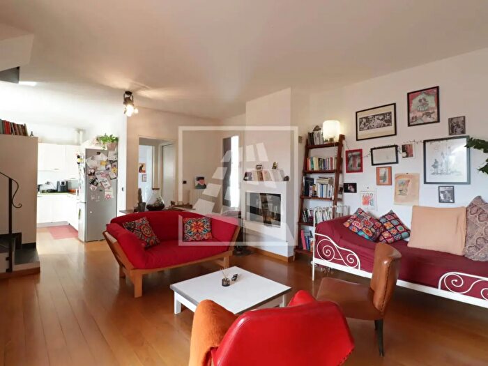 Appartamento con 5 locali in vendita in Via Eugenio Montale, Quattro Castella