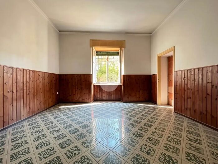 Appartamento bilocale in vendita in Via Rodi, Verona
