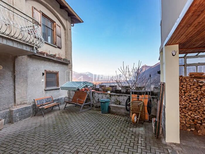 Case in Vendita e in Affitto - 2