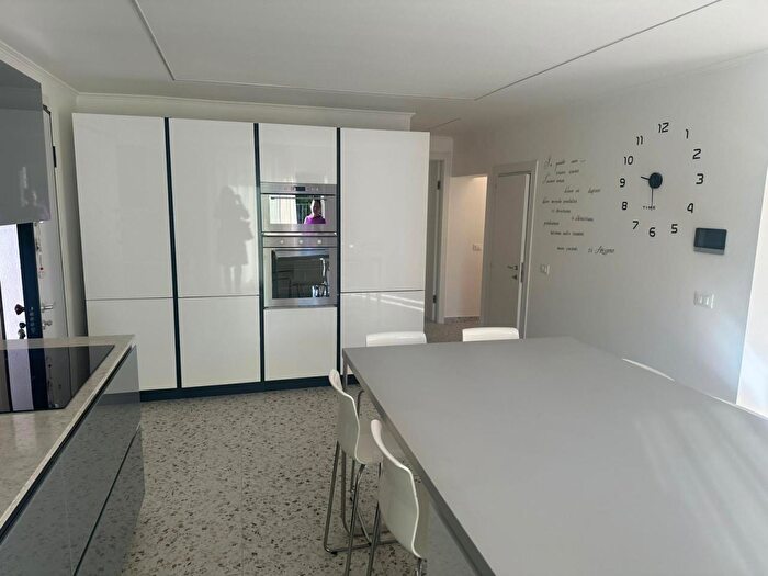 Casa in vendita in Via Terraglio, Venezia