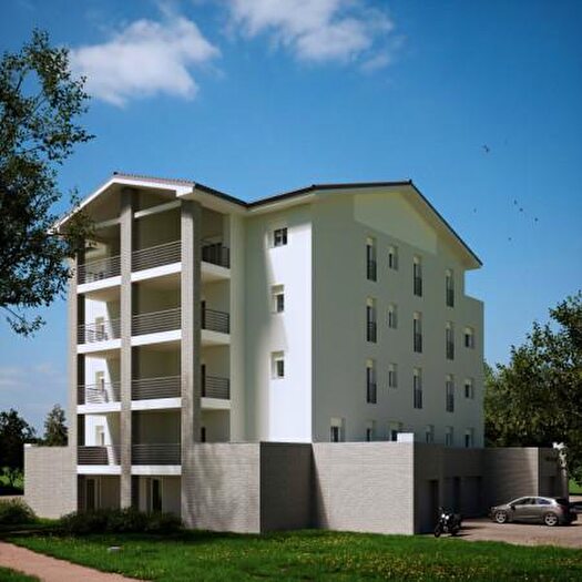 Appartamento quadrilocale in vendita in Via Tito Maccio Plauto, Reggio Emilia