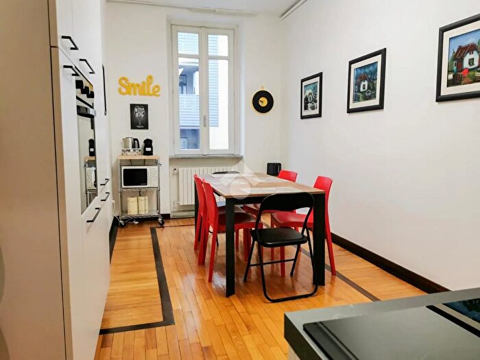 Appartamento bilocale in vendita in Via delle Medaglie dOro, Varese