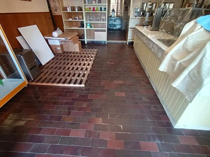 Appartamento trilocale in vendita in Lucca