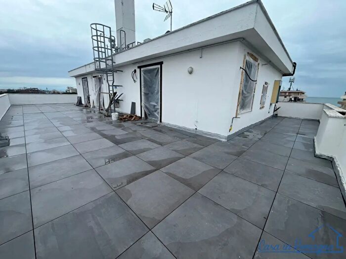 Appartamento trilocale in vendita in Via Alfredo Panzini, BellariaIgea Marina