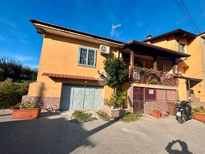 Casa trilocale in vendita in Via Iorace, Centro, Marano di Napoli