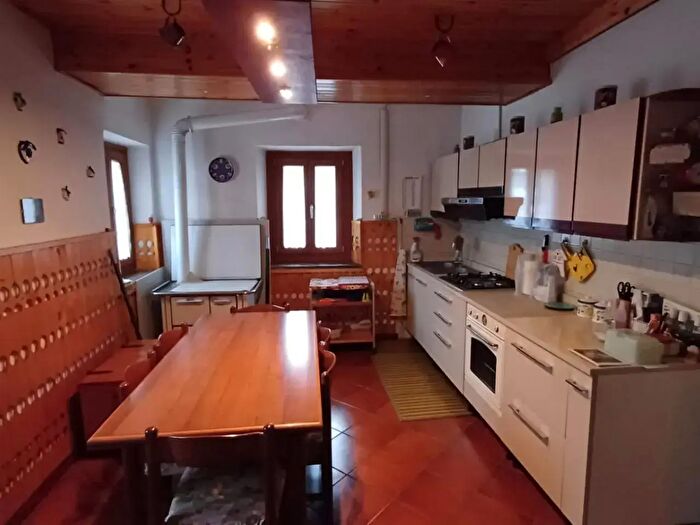 Appartamento con 8 locali in vendita in Domegge Di Cadore