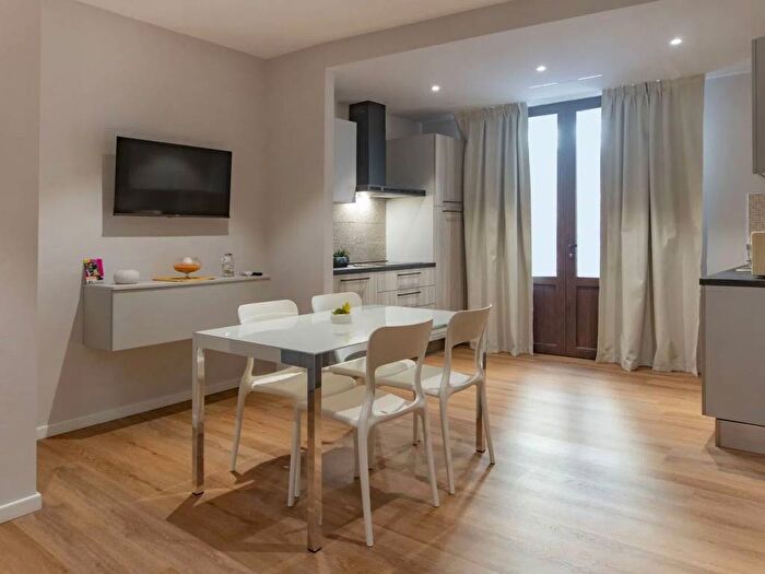 Appartamento monolocale in affitto in Scalette Santa Teresa, Marina, Cagliari