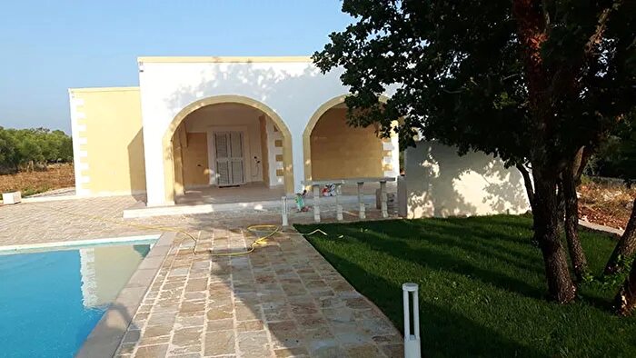 Casa con 5 locali in vendita in Cda Deserto, Ostuni