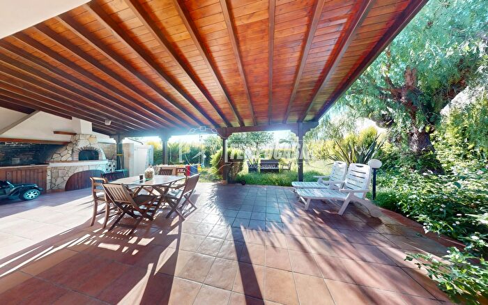 Casa con 5 locali in vendita in Via Francesco Petrarca, Melendugno