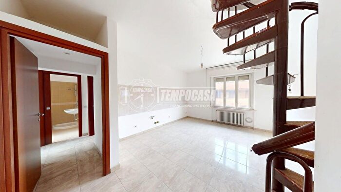 Appartamento bilocale in vendita in Via Desio, BovisioMasciago