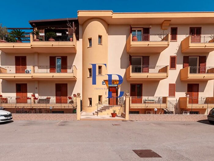 Appartamento con 5 locali in vendita in Via Marco Polo, Ficarazzi