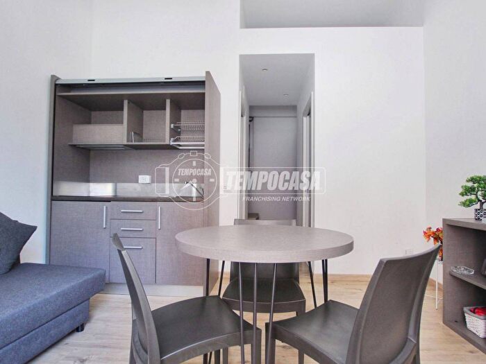 Appartamento bilocale in affitto in Via Cingoli, Le Grazie, Ancona