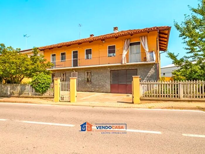 Casa con 5 locali in vendita in Via Giovanni Piumati, Bra