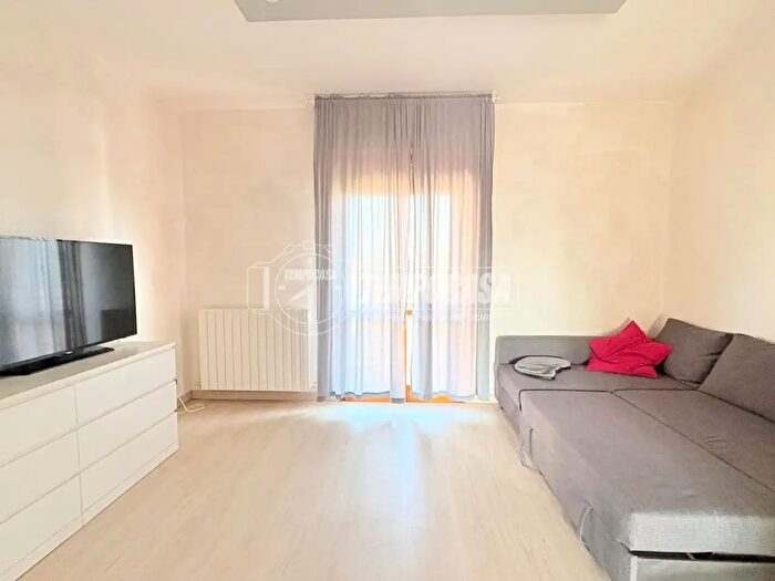 Appartamento trilocale in vendita in Via Statale, Fiorano Modenese
