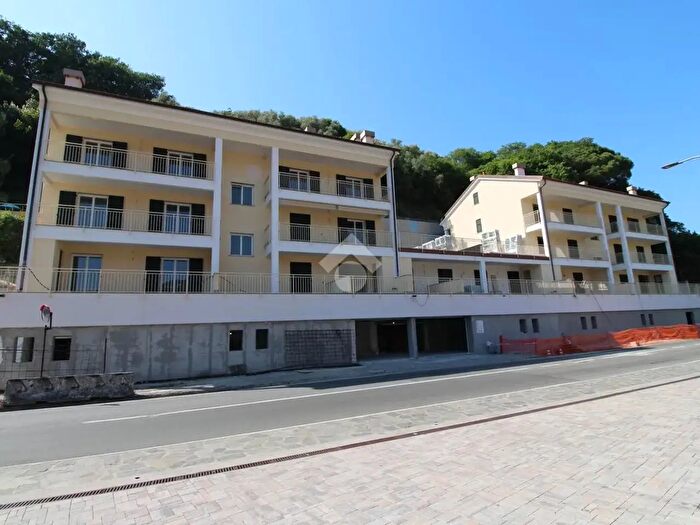 Appartamento bilocale in vendita in Via Parma, Chiavari