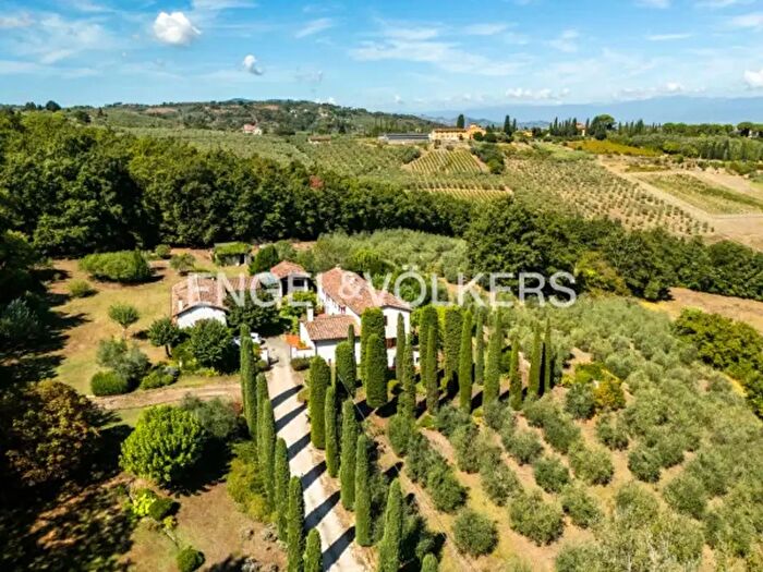 Casa con 6 locali in vendita in Via Poggio Vittorio, Lastra A Signa