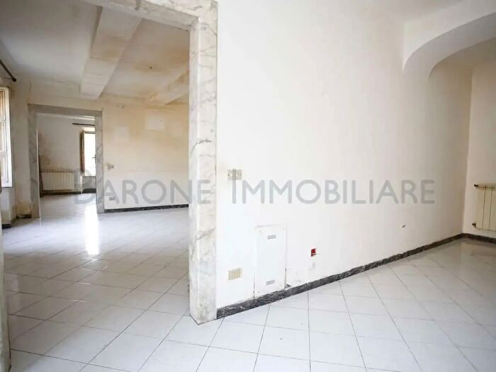 Appartamento con 5 locali in vendita in Via Reggio Emilia, Carrara