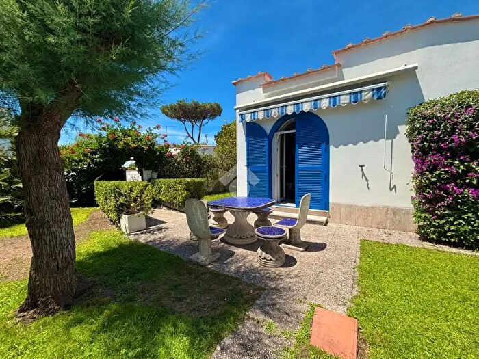 Casa trilocale in vendita in Santa Monica, Terracina