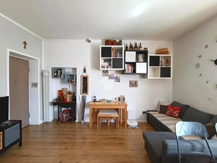 Appartamento trilocale in vendita in Via Dante Alighieri, Robecco Sul Naviglio