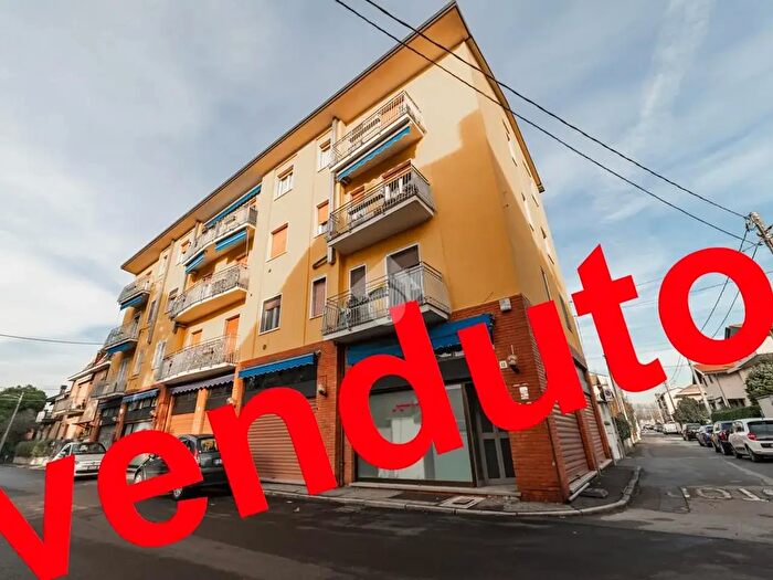 Appartamento bilocale in vendita in Via Carlo Pisacane, Paderno Dugnano