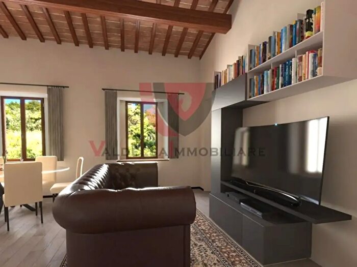 Appartamento quadrilocale in vendita in Giuseppe Garibaldi, Colle Di Val D'Elsa