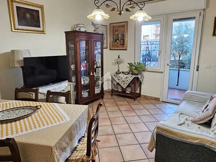 Appartamento quadrilocale in vendita in Corciano