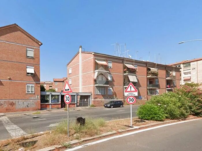 Appartamento trilocale in vendita in Viale dei Romanisti, Roma