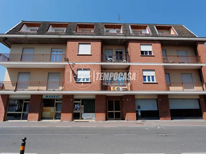 Appartamento trilocale in vendita in Via Roma, Sant'Albano Stura