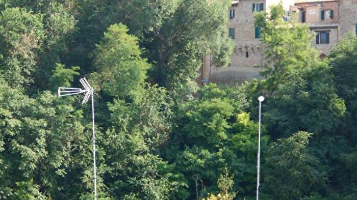 Appartamento bilocale in vendita in Via Giuseppe Garibaldi, Jesi