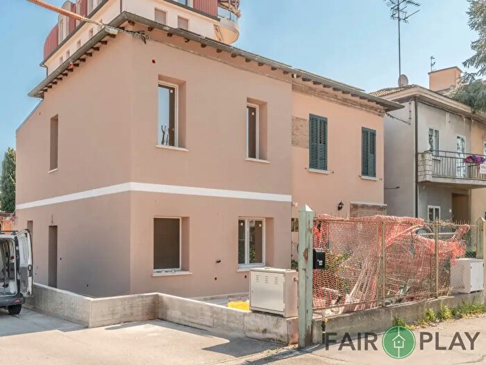 Casa quadrilocale in vendita in Via Romea Centro, Ravenna