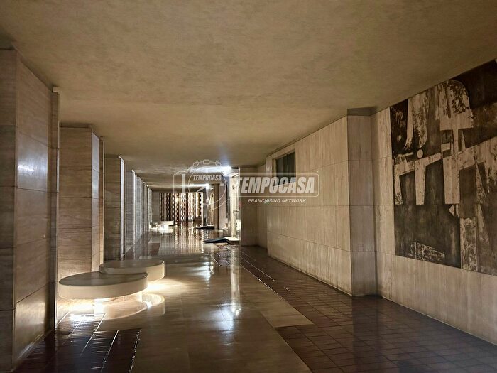 Appartamento con 5 locali in vendita in Via Onorato Castellino, Torino