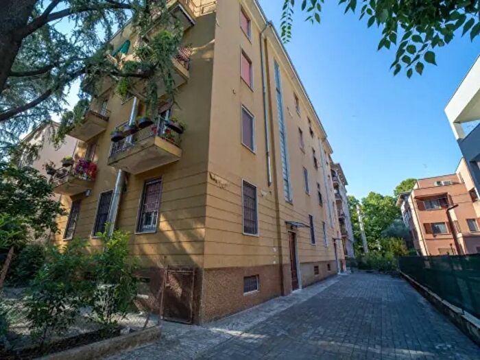 Appartamento quadrilocale in vendita in Via Amato Furlotti, Parma