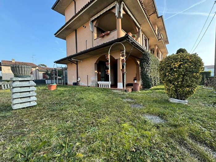 Casa trilocale in vendita in via Ade Gasperi, Offanengo