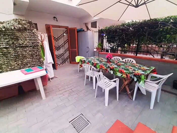 Appartamento trilocale in vendita in Via Egidio Covello, Scalea