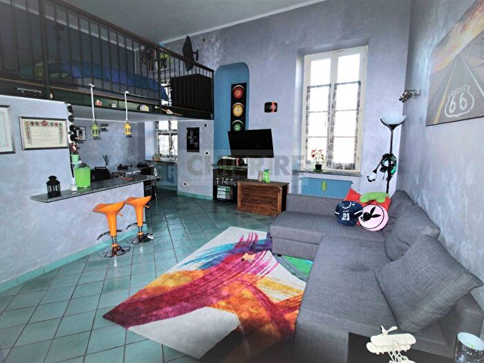 Appartamento monolocale in affitto in Piazza Gerbido, Centro Storico, Chieri