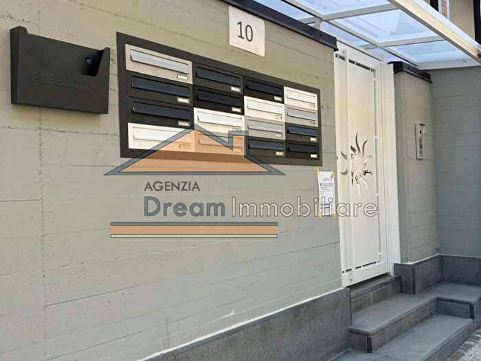 Appartamento quadrilocale in affitto in Via Madonna delle Grazie, Madonna delle Grazie, Giugliano in Campania