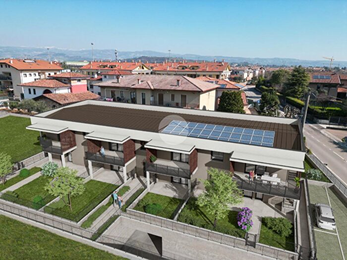 Case in Vendita e in Affitto - 2