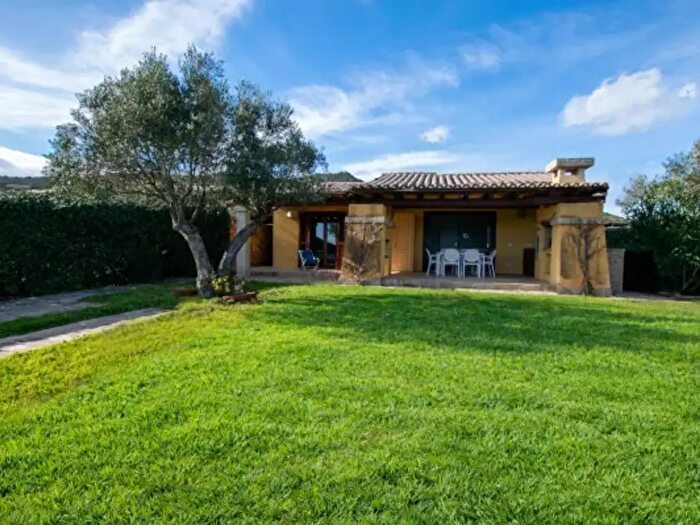 Casa quadrilocale in vendita in Sottomonte, Golfo Aranci