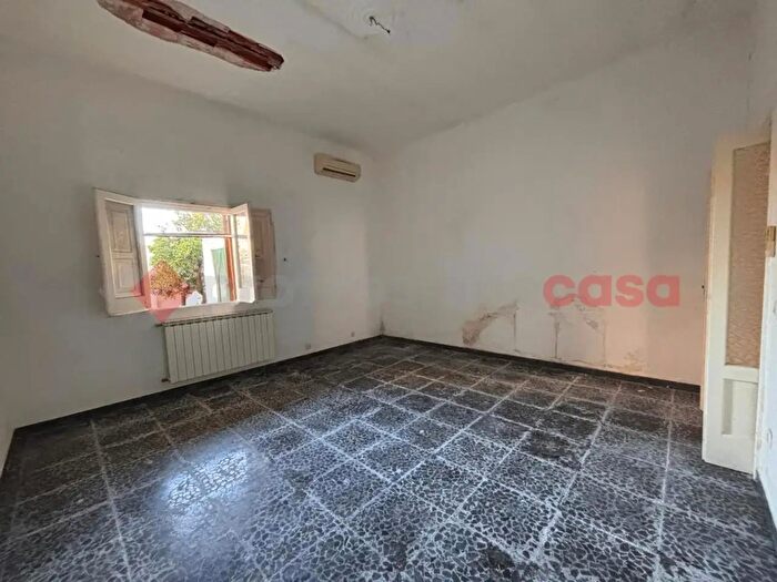 Casa con 5 locali in vendita in Via Camillo Cavour, Roccaforzata