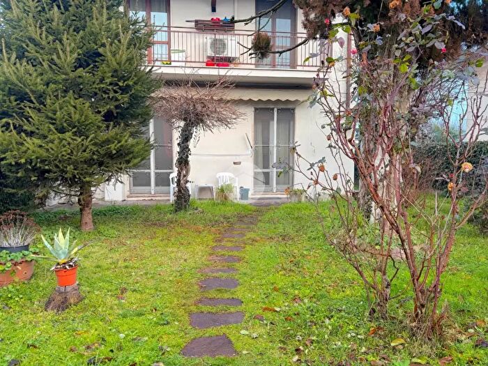 Casa trilocale in vendita in Via Vittorio Veneto, Povegliano Veronese